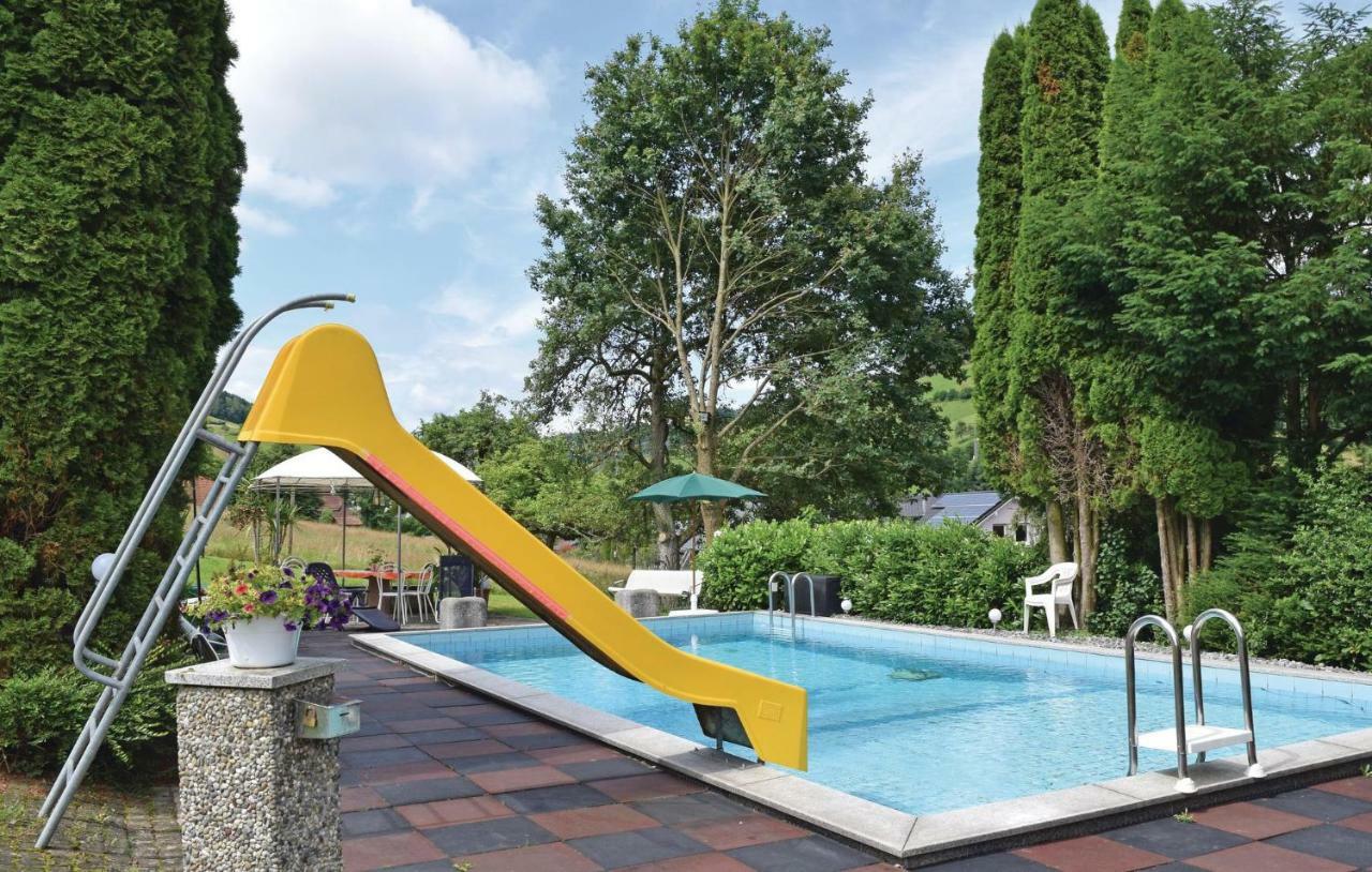 2 Bedroom Awesome Apartment In Welschensteinach 외부 사진