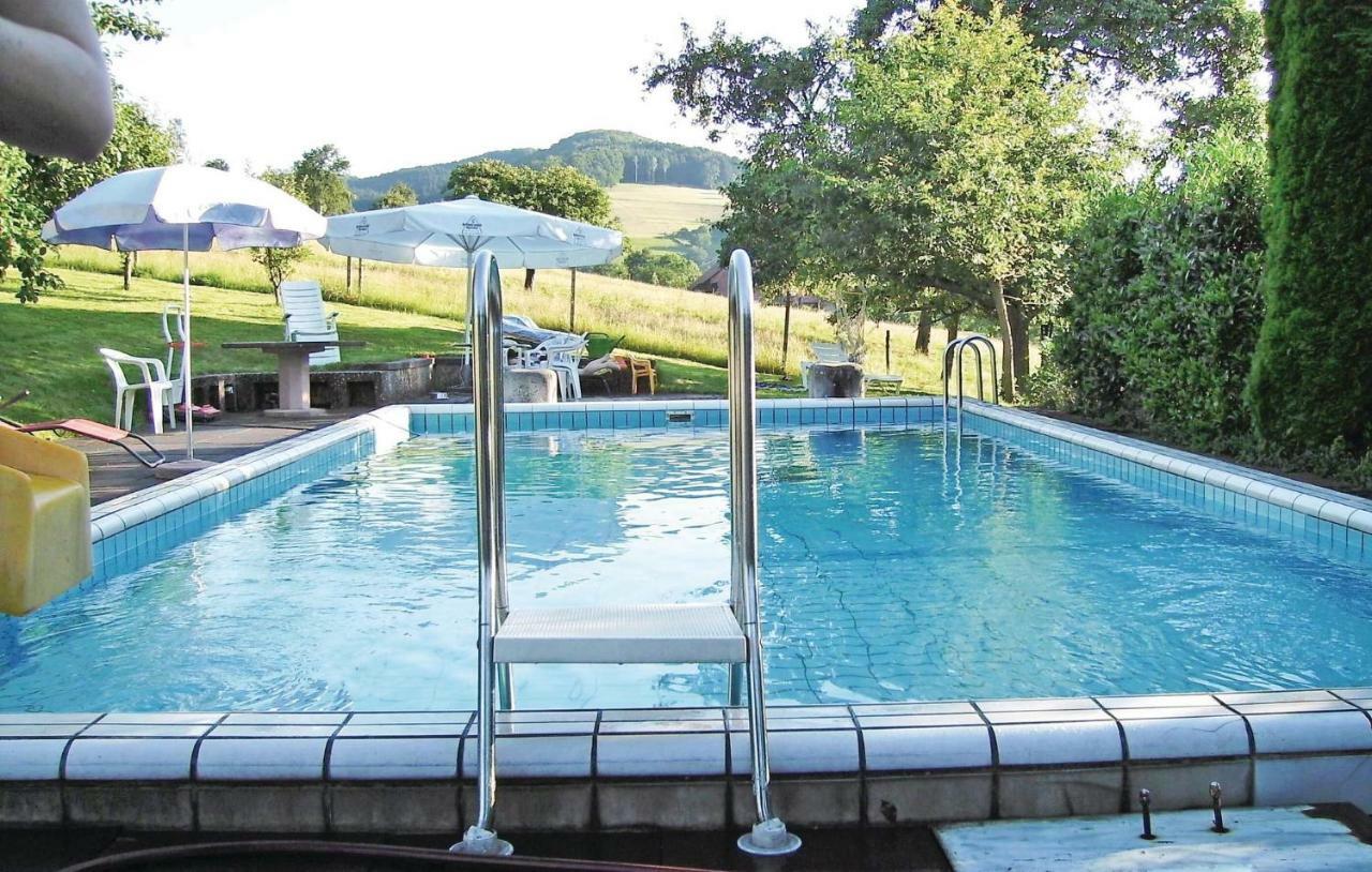 2 Bedroom Awesome Apartment In Welschensteinach 외부 사진